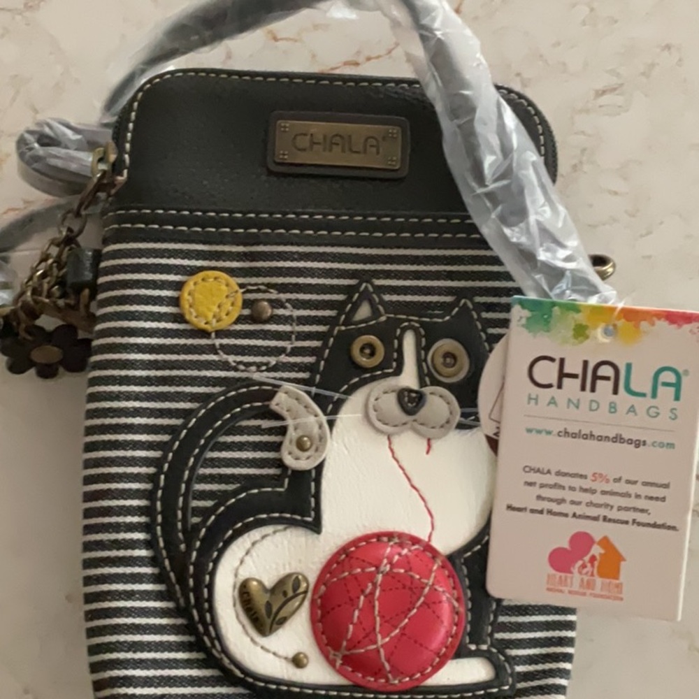 Chala crossbody